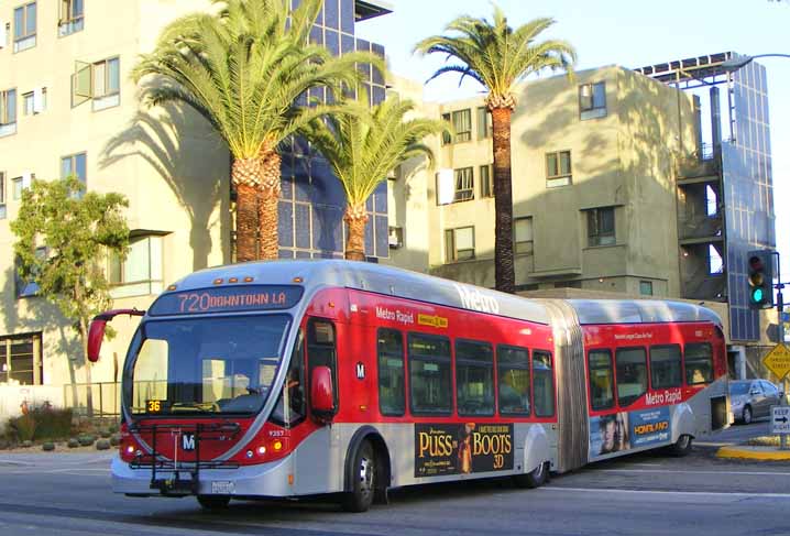 LA Metro Rapid NABI 60-BRT 9357